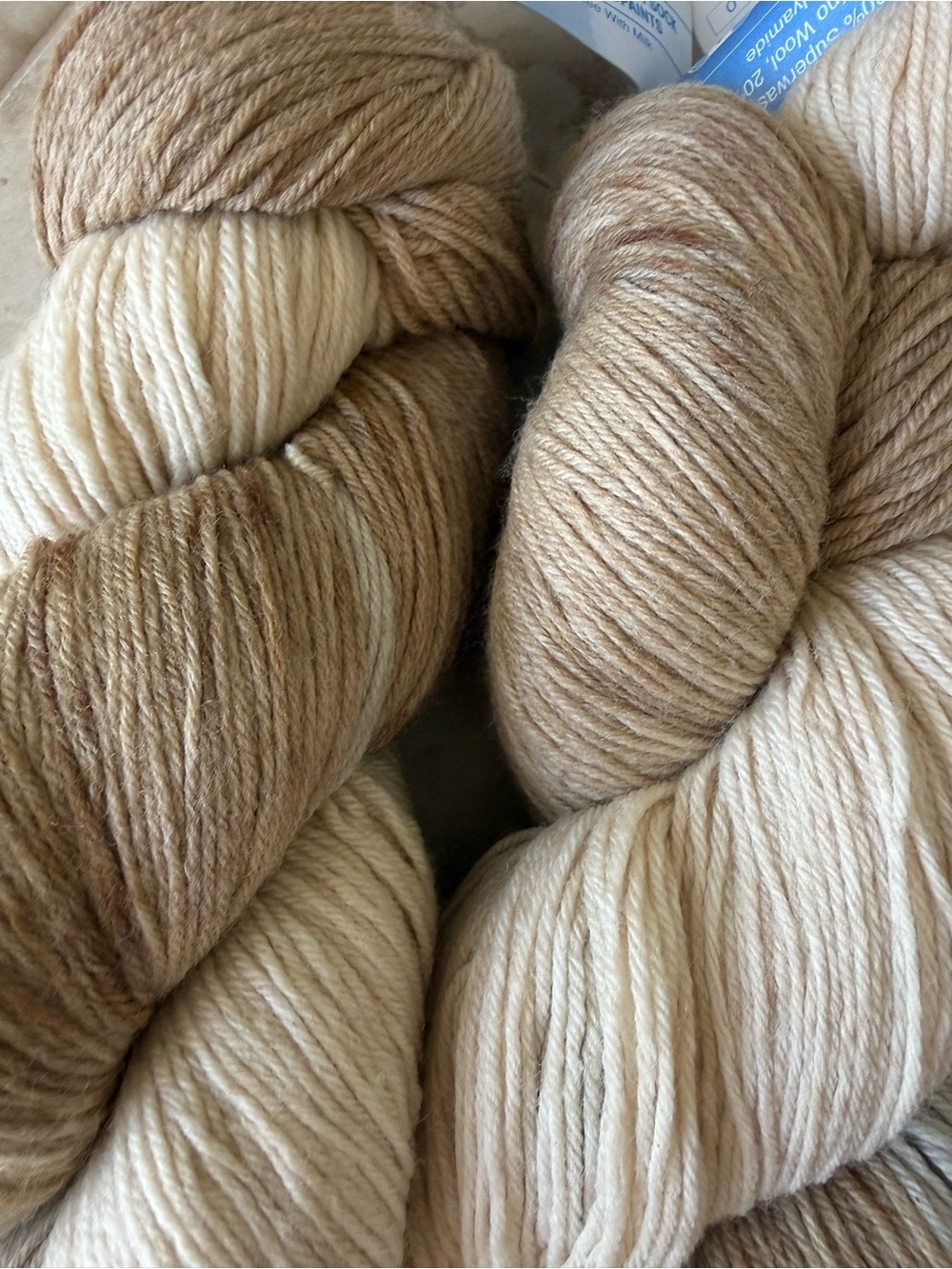 Cloudborn Fibers Merino Superwash Sock Twist Handpaints Yarn - Coffee With Milk - Picture 7 of 8